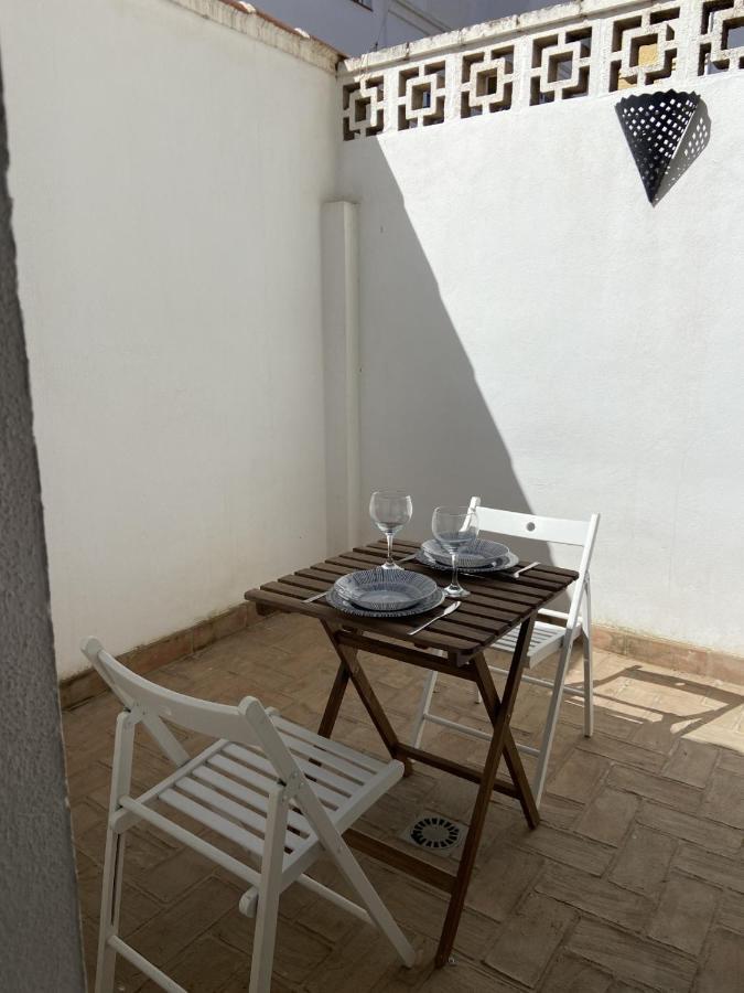Апартаменты Apartamento Con Garaje Y Patio Ронда Экстерьер фото