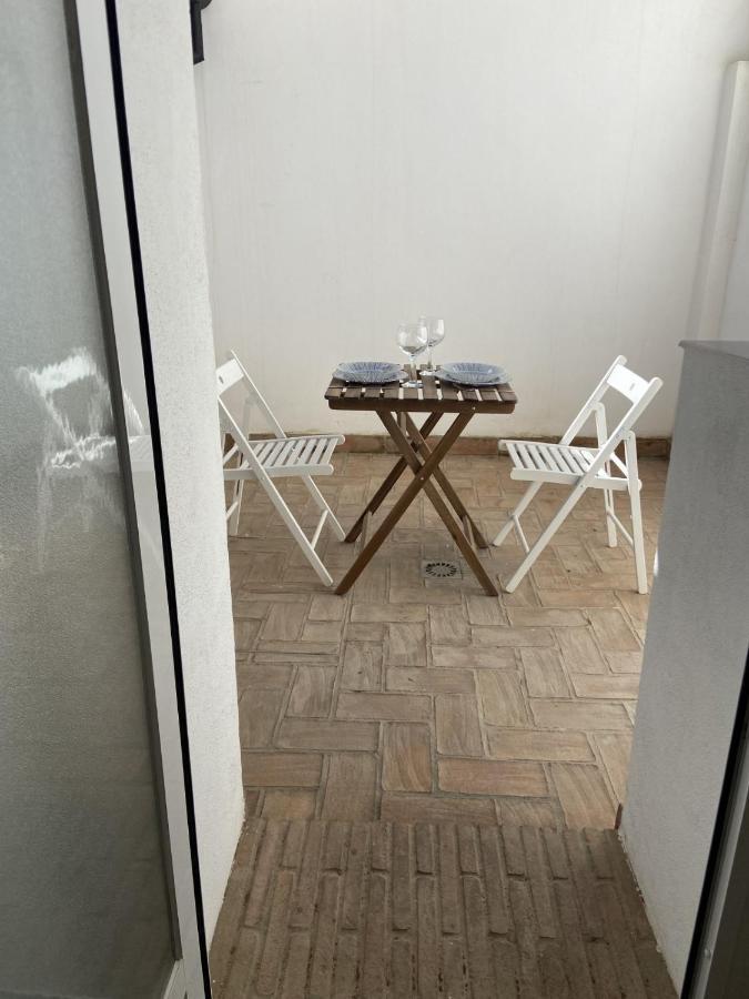 Апартаменты Apartamento Con Garaje Y Patio Ронда Экстерьер фото