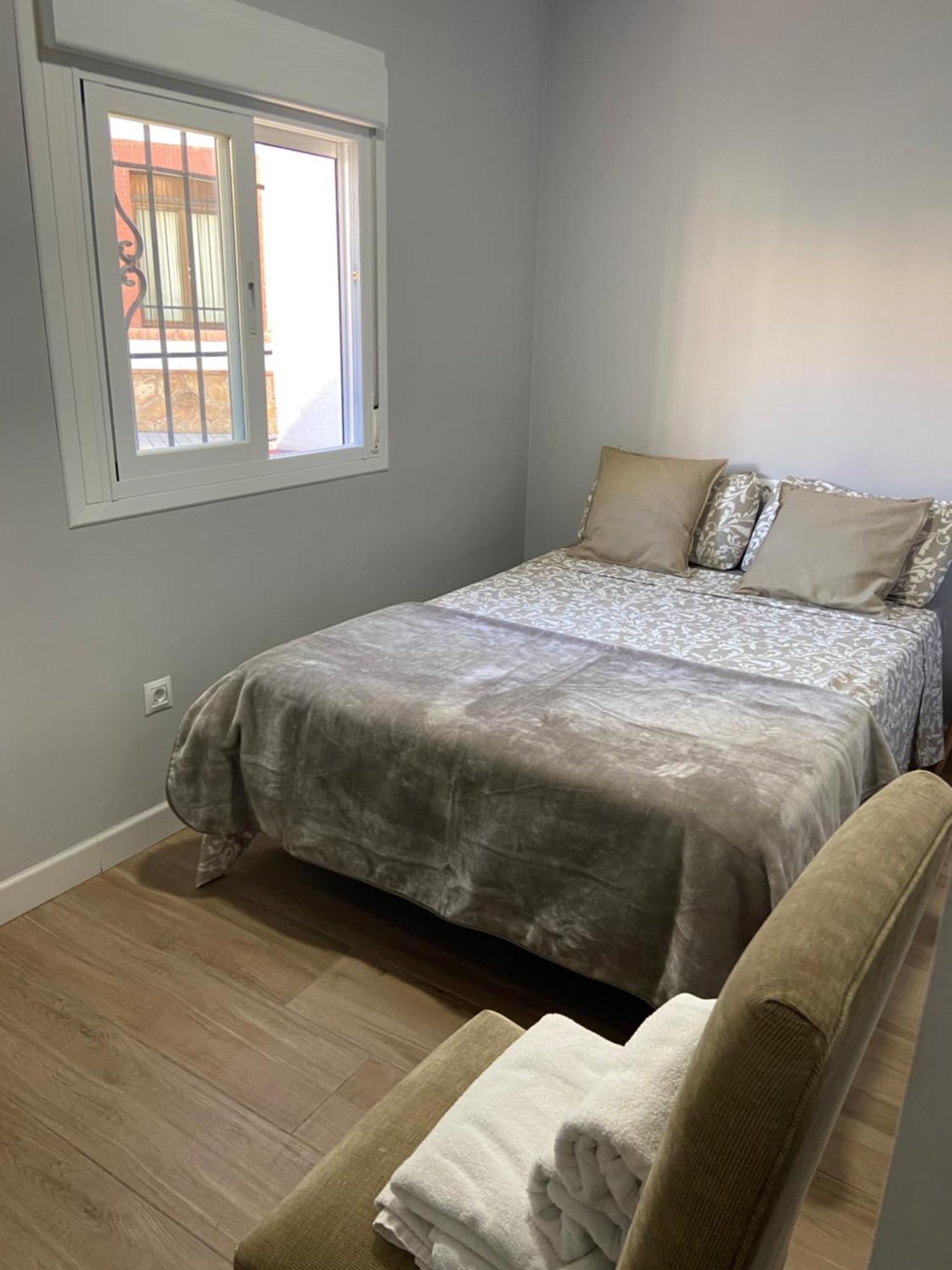 Апартаменты Apartamento Con Garaje Y Patio Ронда Экстерьер фото